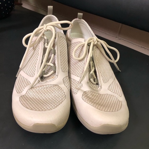 Merrell Women's Ceylon Sport Comfort Lace Shoe In Taupe J55148 *FLAW - Picture 3 of 9